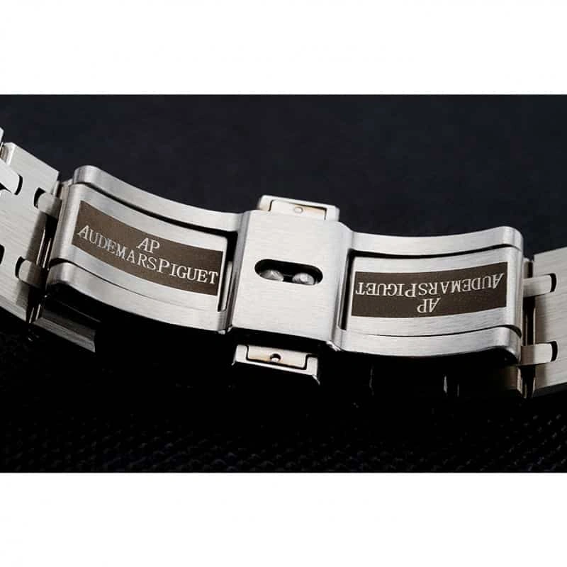 Audemars Piguet Royal Oak Chronograph WaterResistant 389