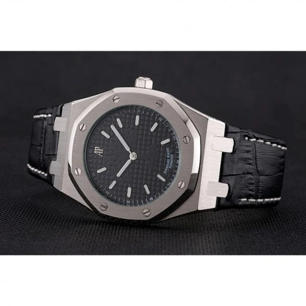 Elegant Audemars Piguet Royal Oak 370