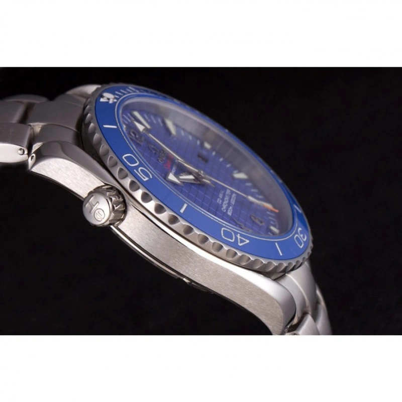 Omega James Bond Skyfall Lightweight 799