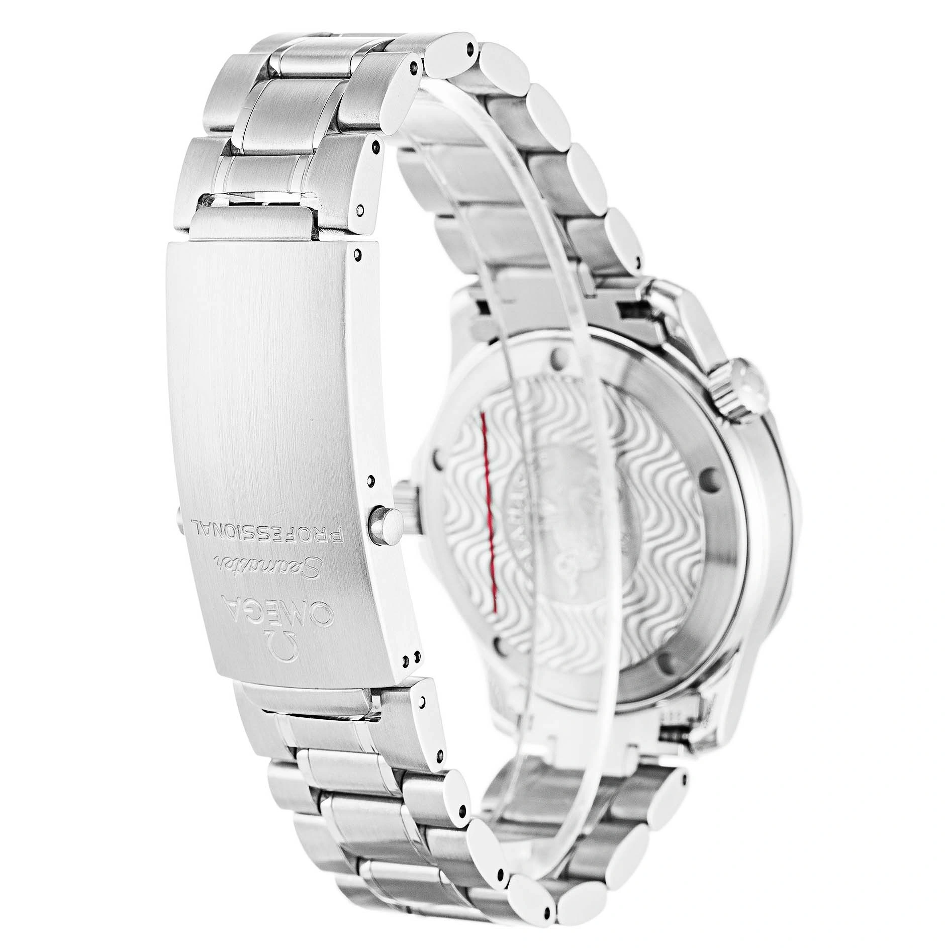 Lightweight Omega Seamaster 300m Mid-Size 2262.50. 444