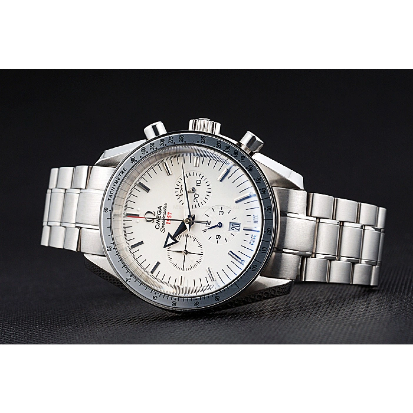 Durable Omega Speedmaster 673