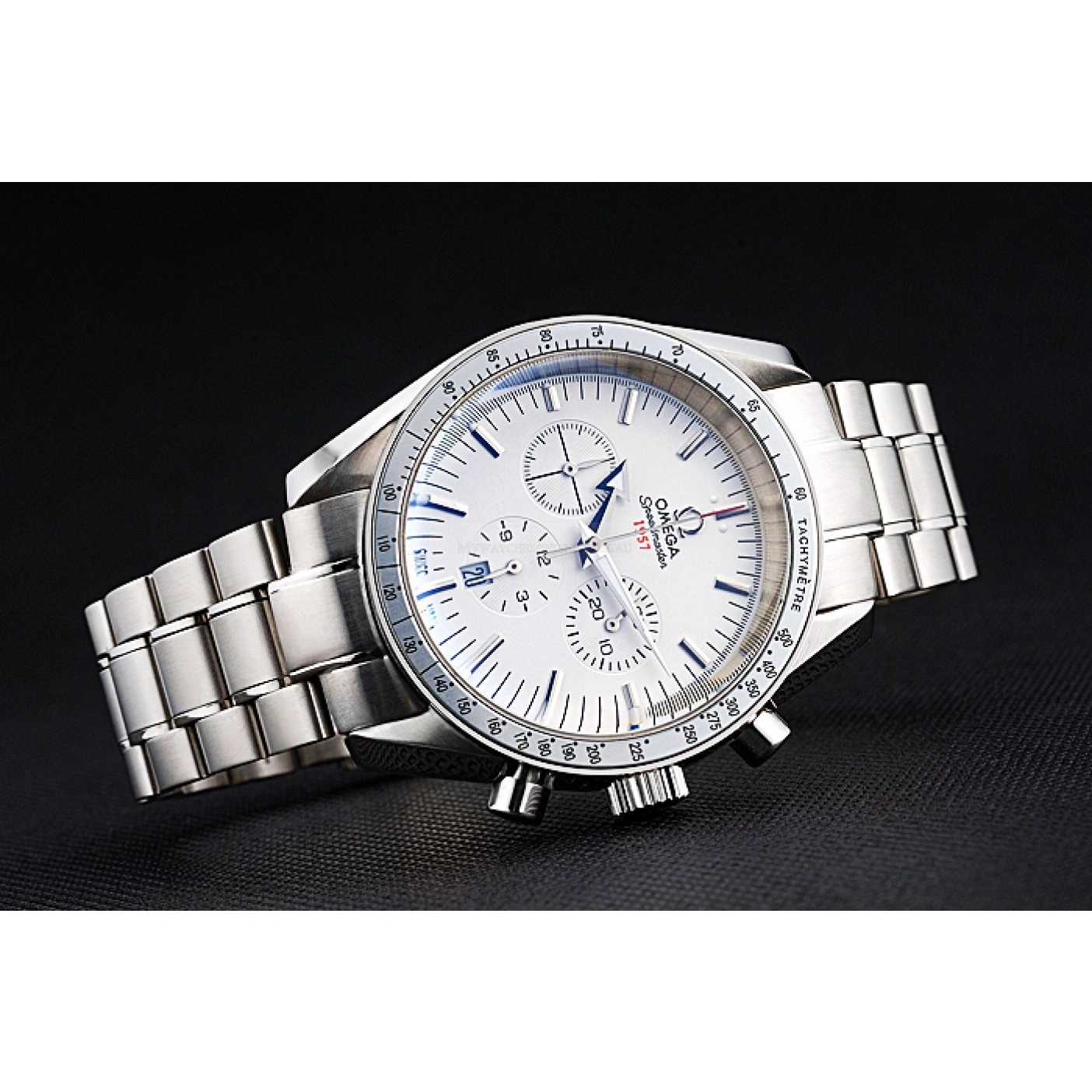 Durable Omega Speedmaster 673