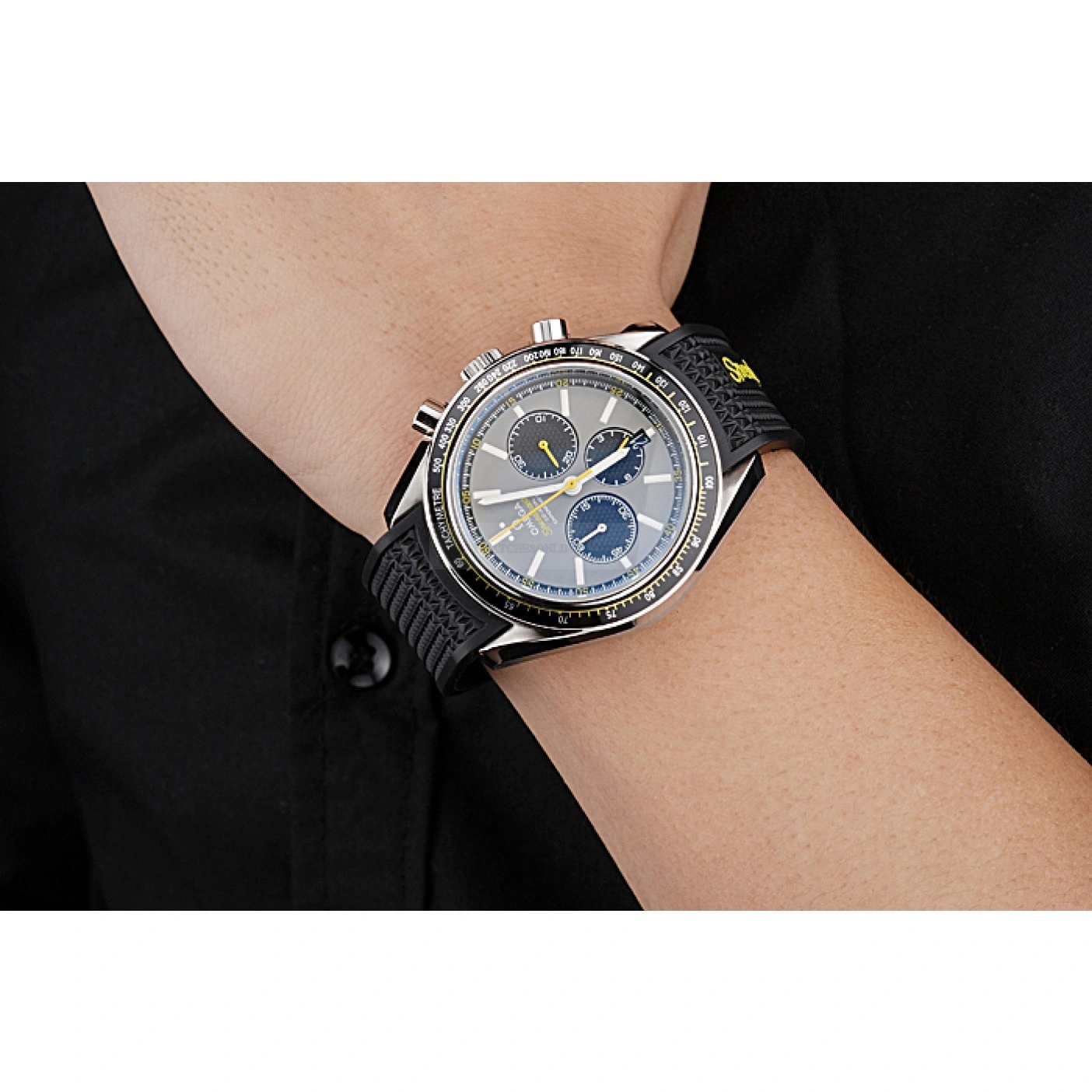 FreshLook Omega Speedmaster 674