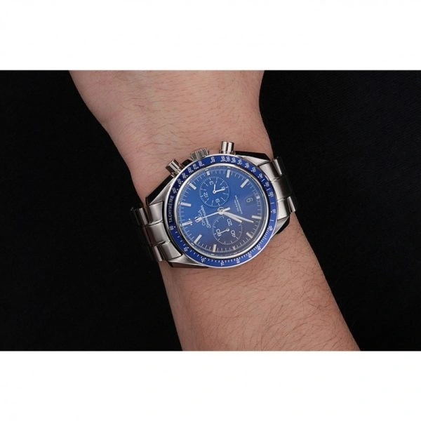 Omega Speedmaster Comfortable 677