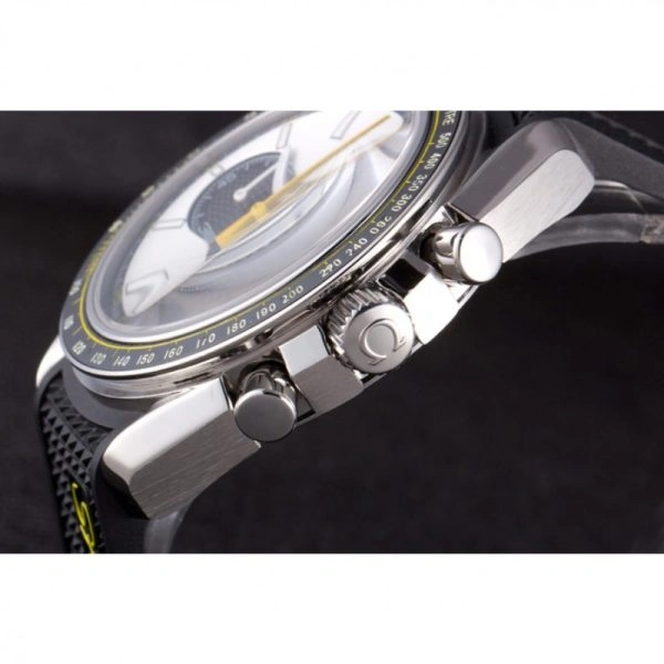 Omega Speedmaster Durable 686
