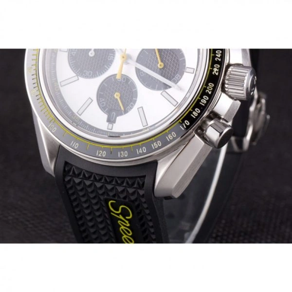 Omega Speedmaster Durable 686