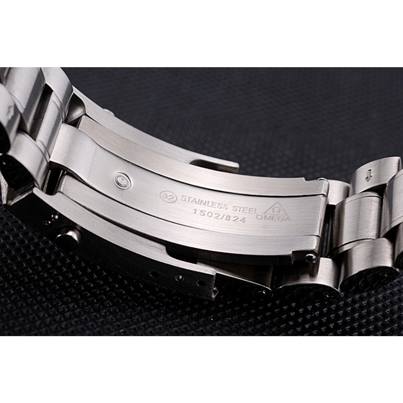 Omega Speedmaster HB-SIA GMT Sleek 701