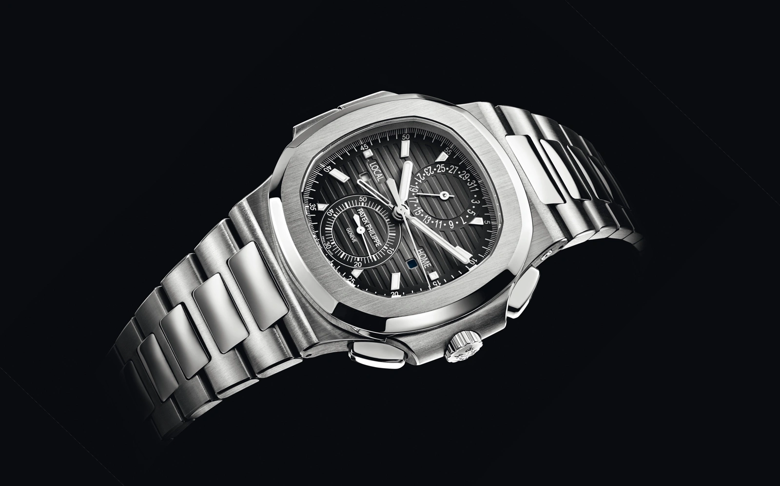 Patek Philippe Nautilus 5990 1A Sophisticated 1345