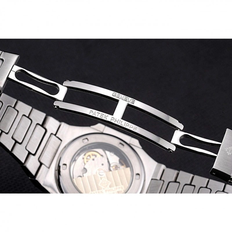 Attractive Patek Philippe Nautilus 1348