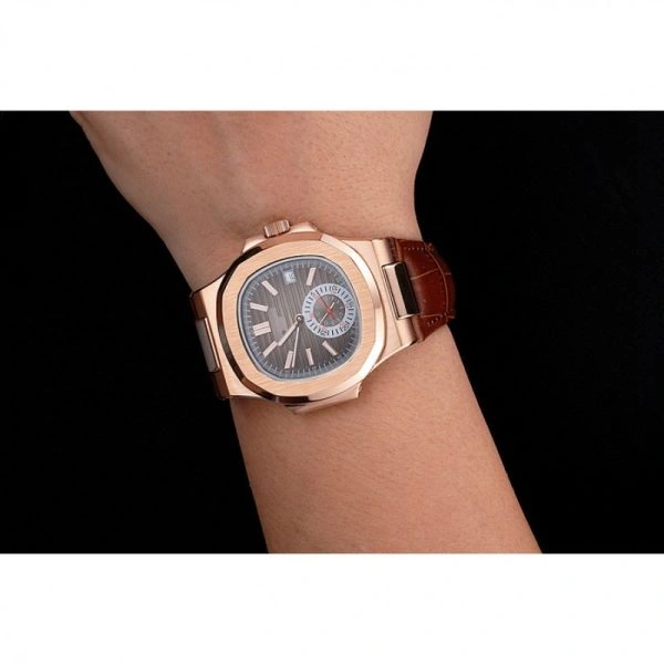 Patek Philippe Nautilus Comfortable 1336