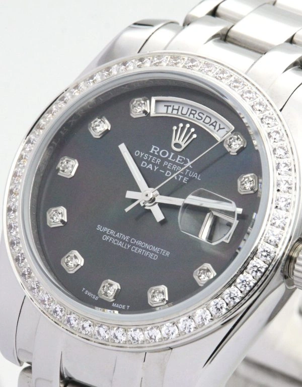 Rolex Day-Date RelaxedFit 221